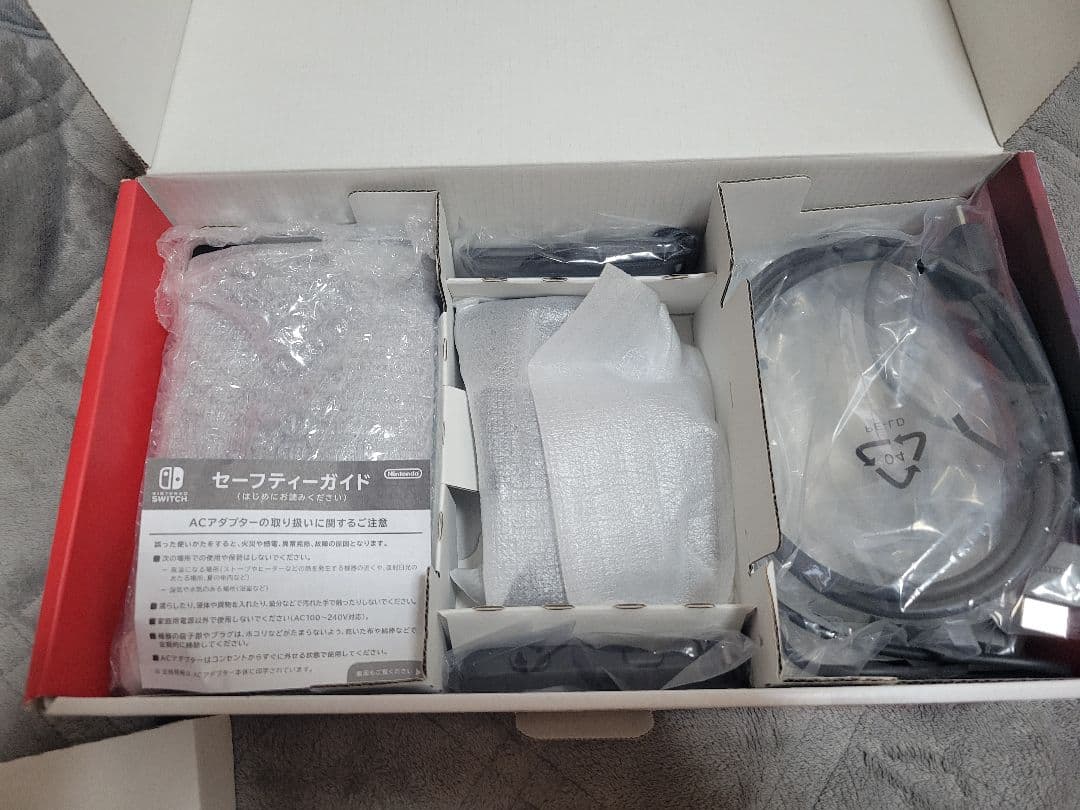 Nintendo Switch本体+256GB microSD付き