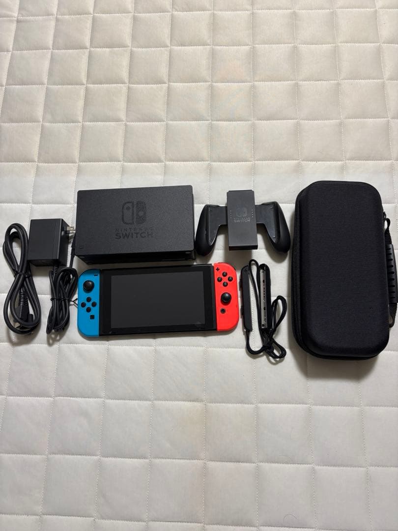 Nintendo Switch 青/赤 本体 付属品完備 収納ケース付き