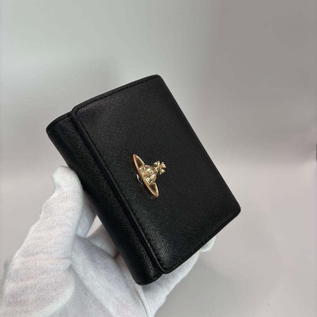 vivienne westwood 三つ折り財布　ブラック　がま口　ゴールド