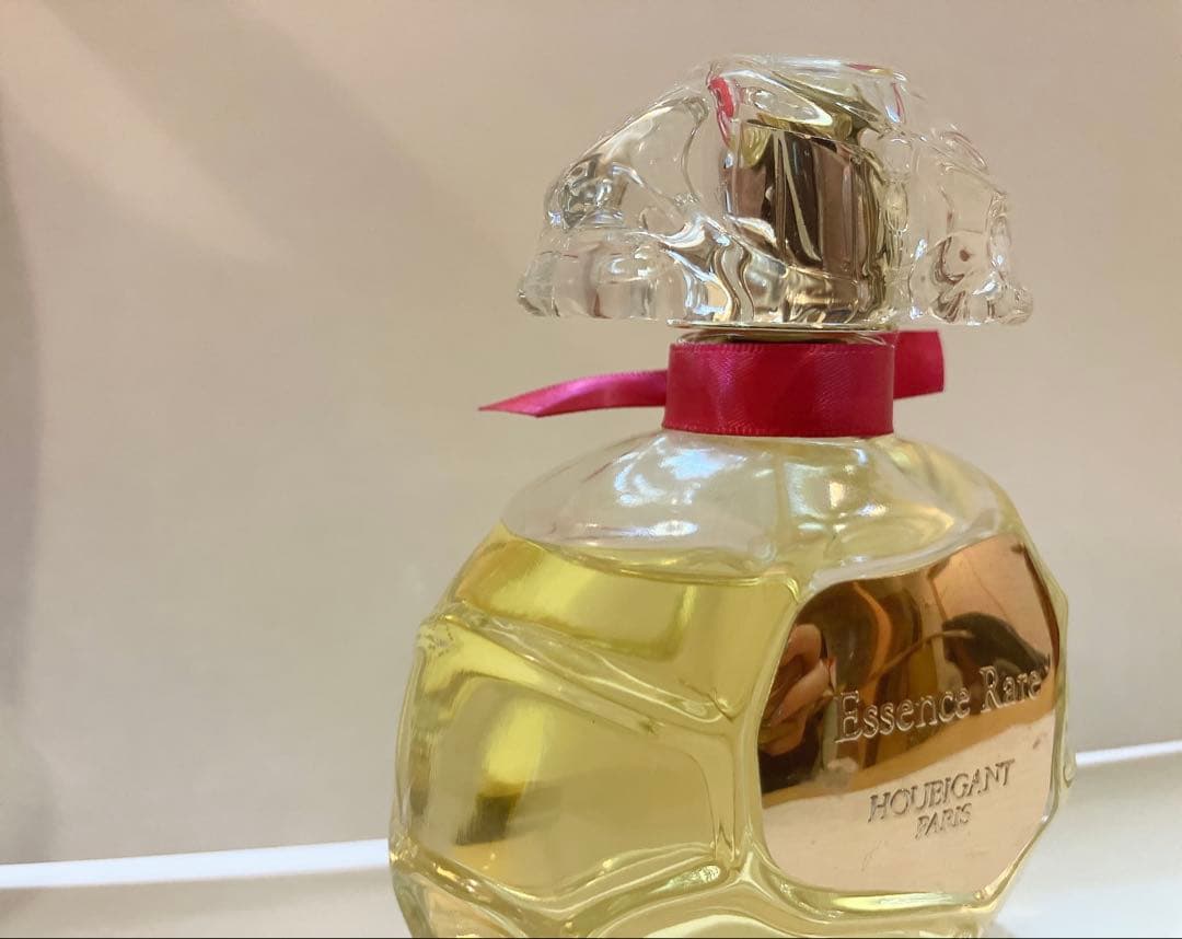 ウビガン Houbigant Essence Rare 香水 100ml