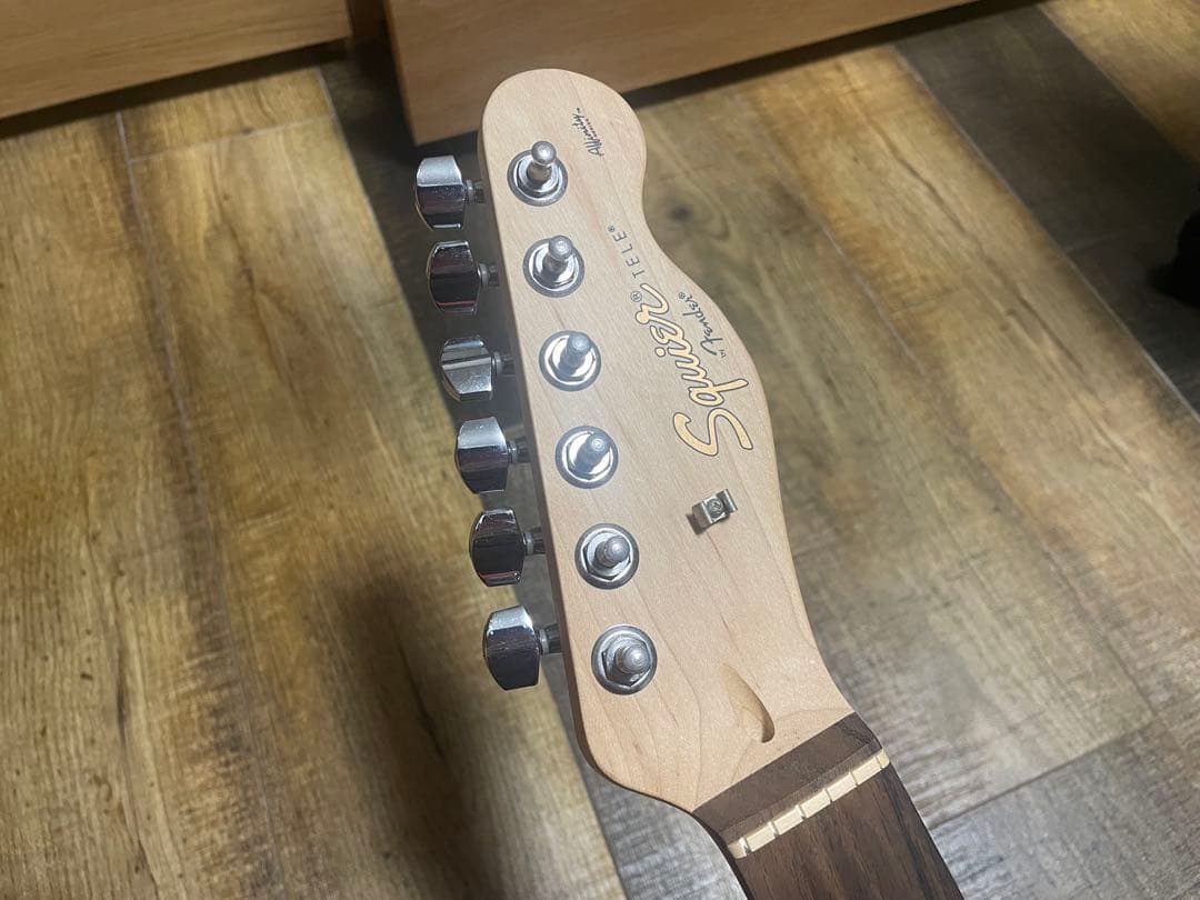 Squier テレキャスター Race Red