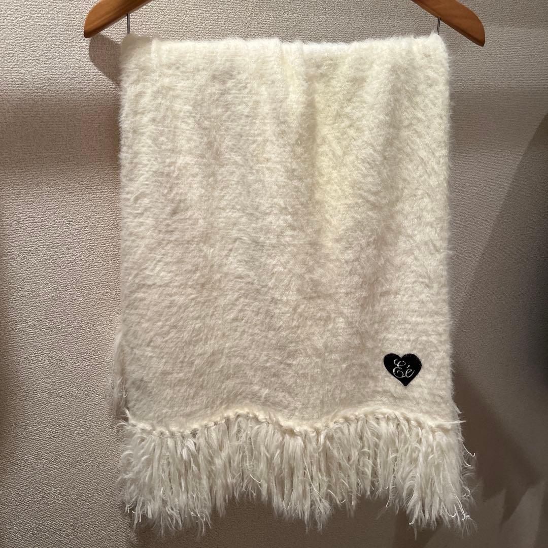 epine Éé mohair fringe muffler