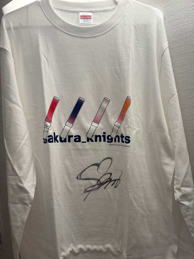 岡田紗佳 直筆サイン入り Tシャツ ロンT サクラナイツ