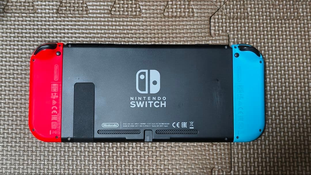 [美品] Nintendo Switch 本体 [付属品完備]