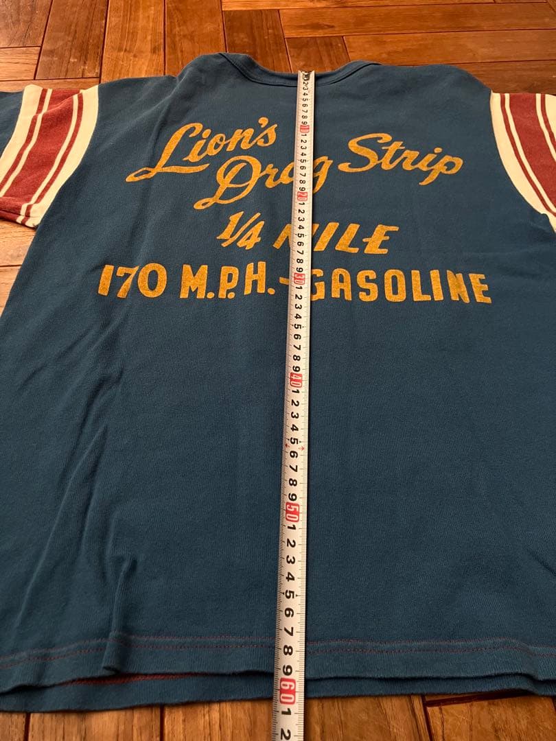 ブートレガーズ LIONS DRAG STRIP Tシャツ