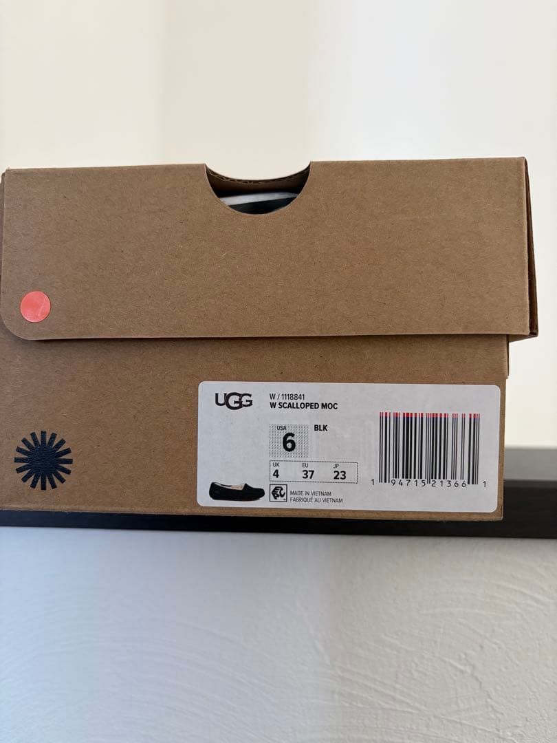 UGG モカシン スリッポン ムートン ボア ブラック