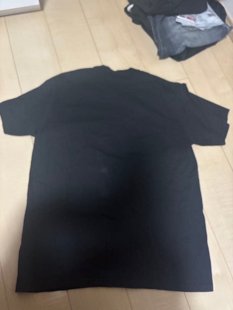Supremeヤングボーイ