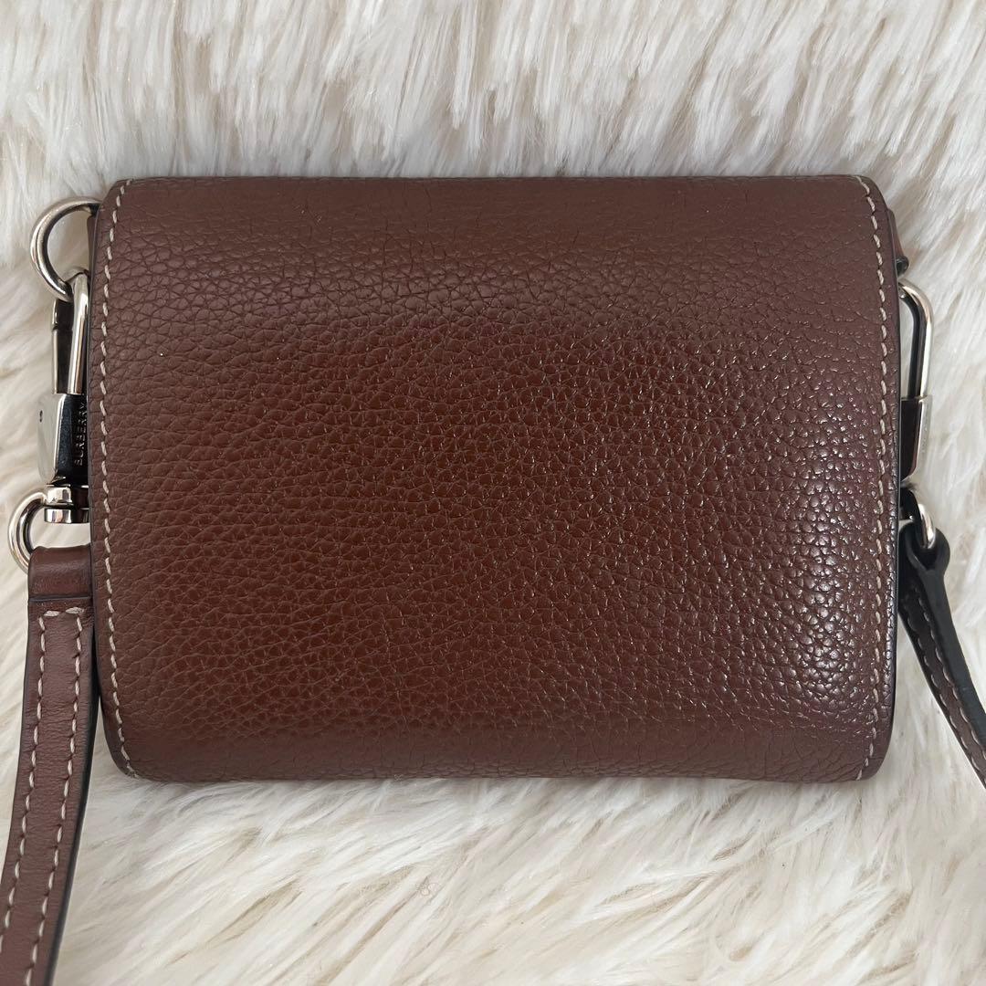 Burberry TBロゴ ショルダーウォレット 二つ折り財布 ブラウン