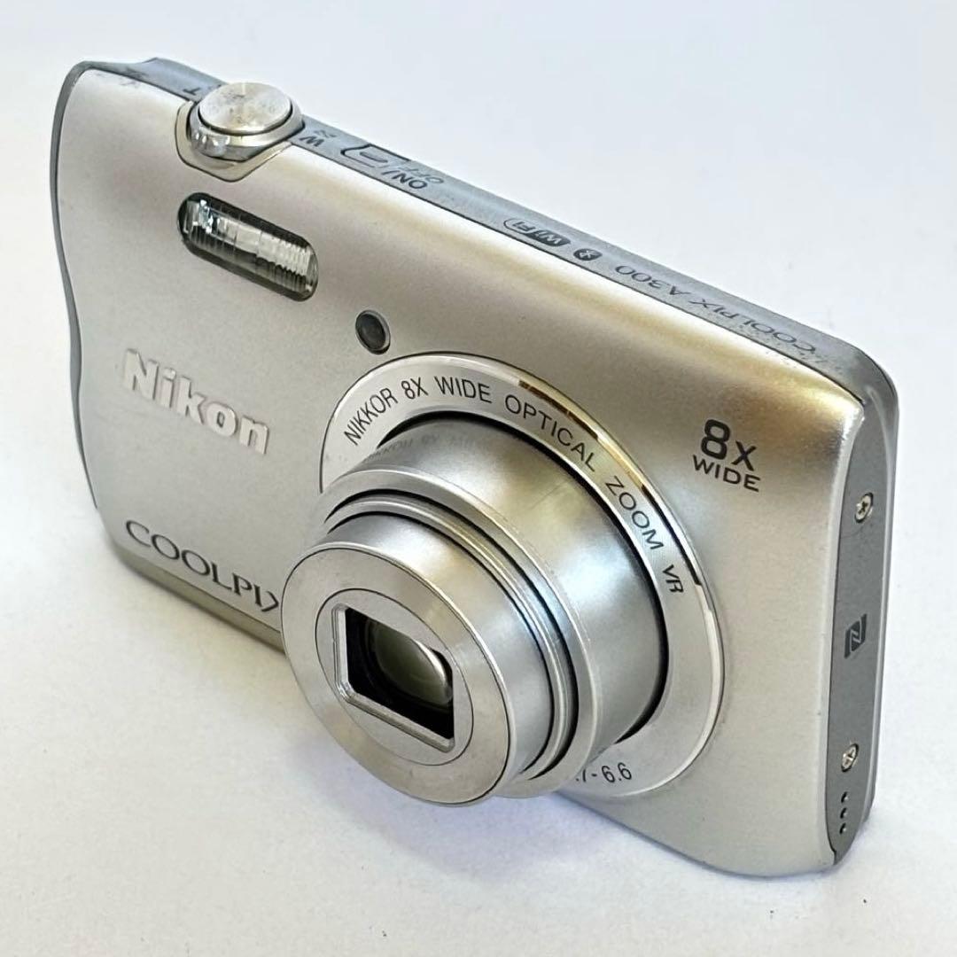 Nikon coolpix A300 ニコン　コンデジ　SDカード付