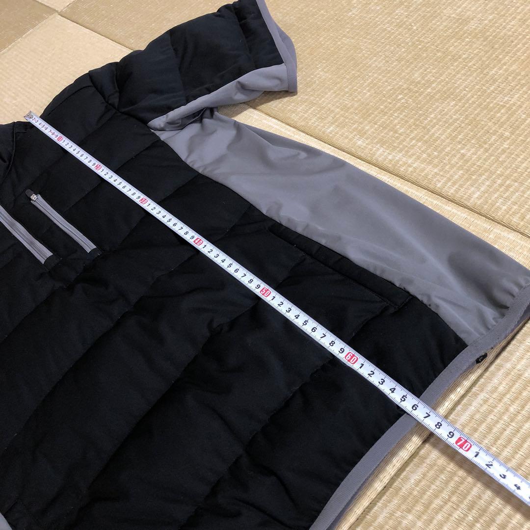 【adidas】ワンポイント　ダウンジャケット ウインドブレーカー　半袖　ベスト
