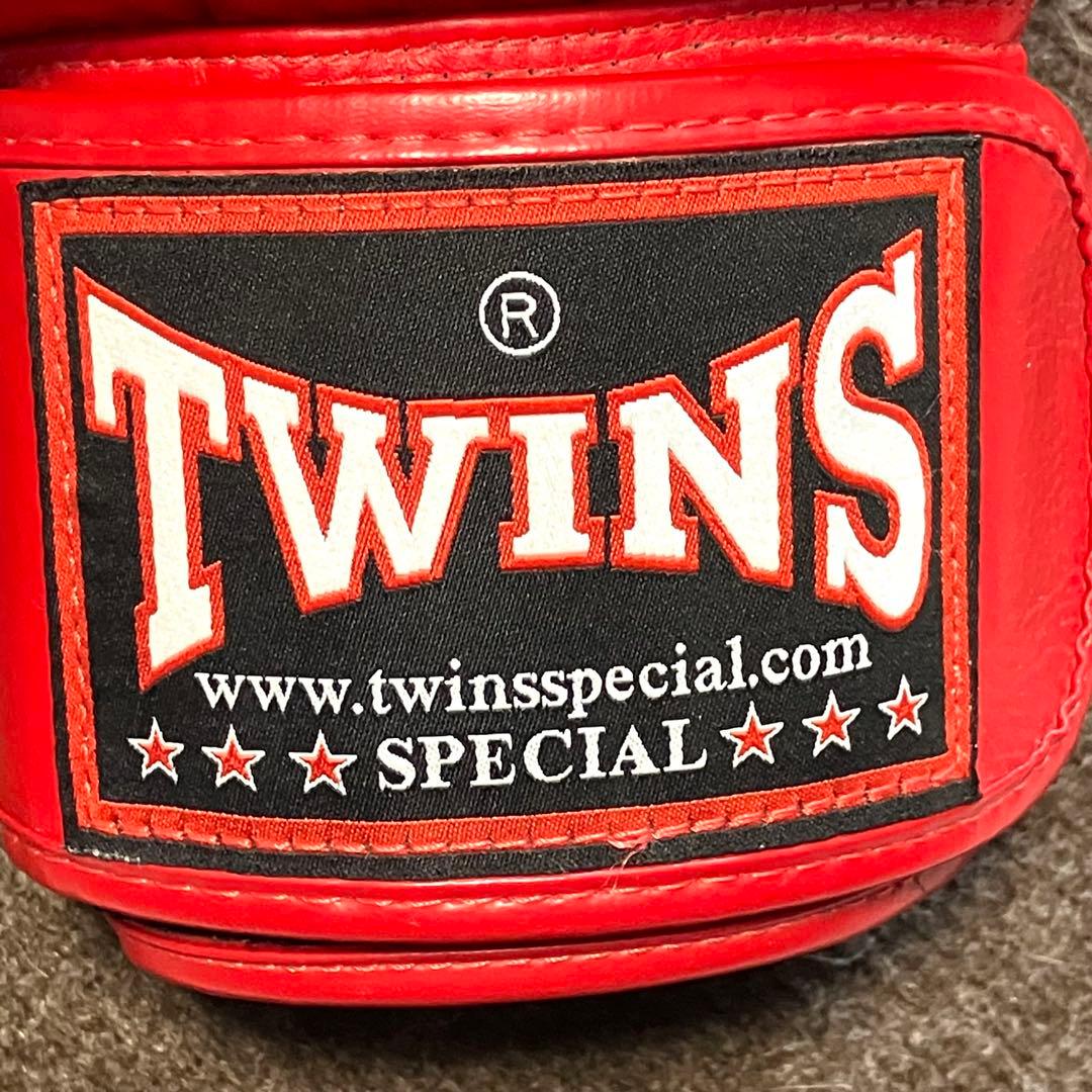 新品❣️TWINS （キック）スペシャル ボクシンググローブ　本革製　14oz