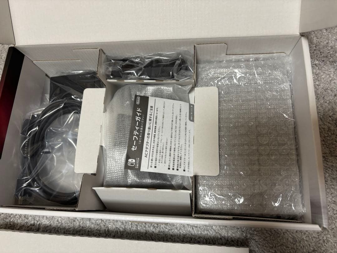 我妻しのぶ様　ニンテンドースイッチ、ジョイコン、マイクロSDセット