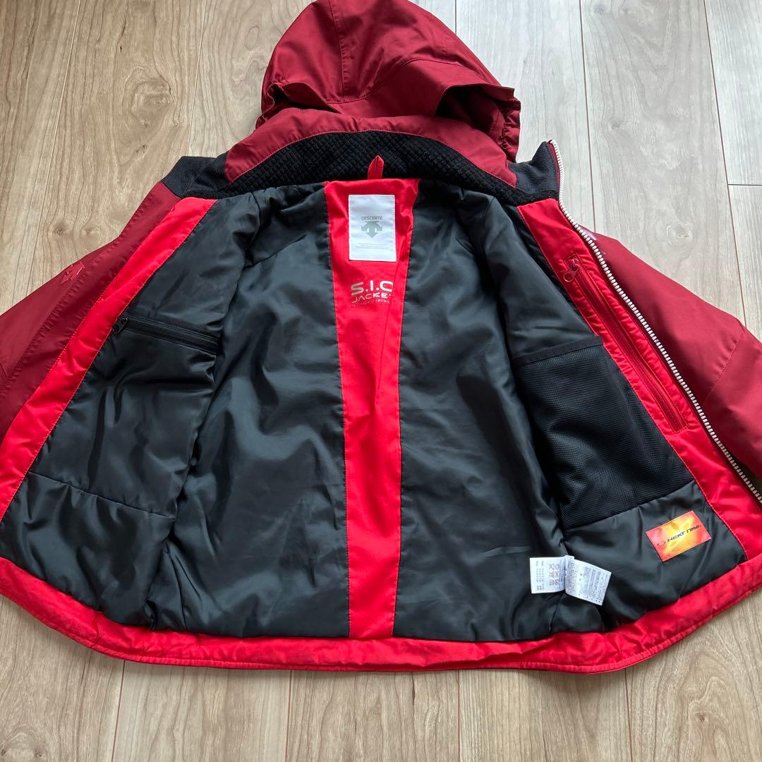 【DESCENTE】キッズスキーウェア（125~135cm）