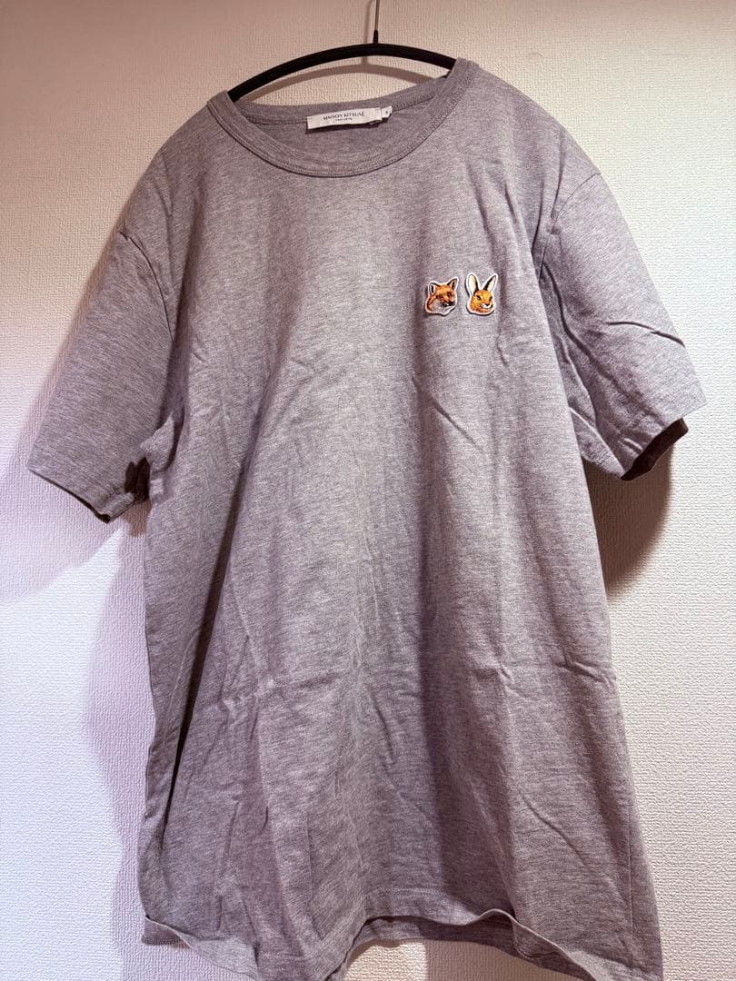 【限定品】MAISON KITSUNÉ ウサギ　刺繍Tシャツ Mグレー