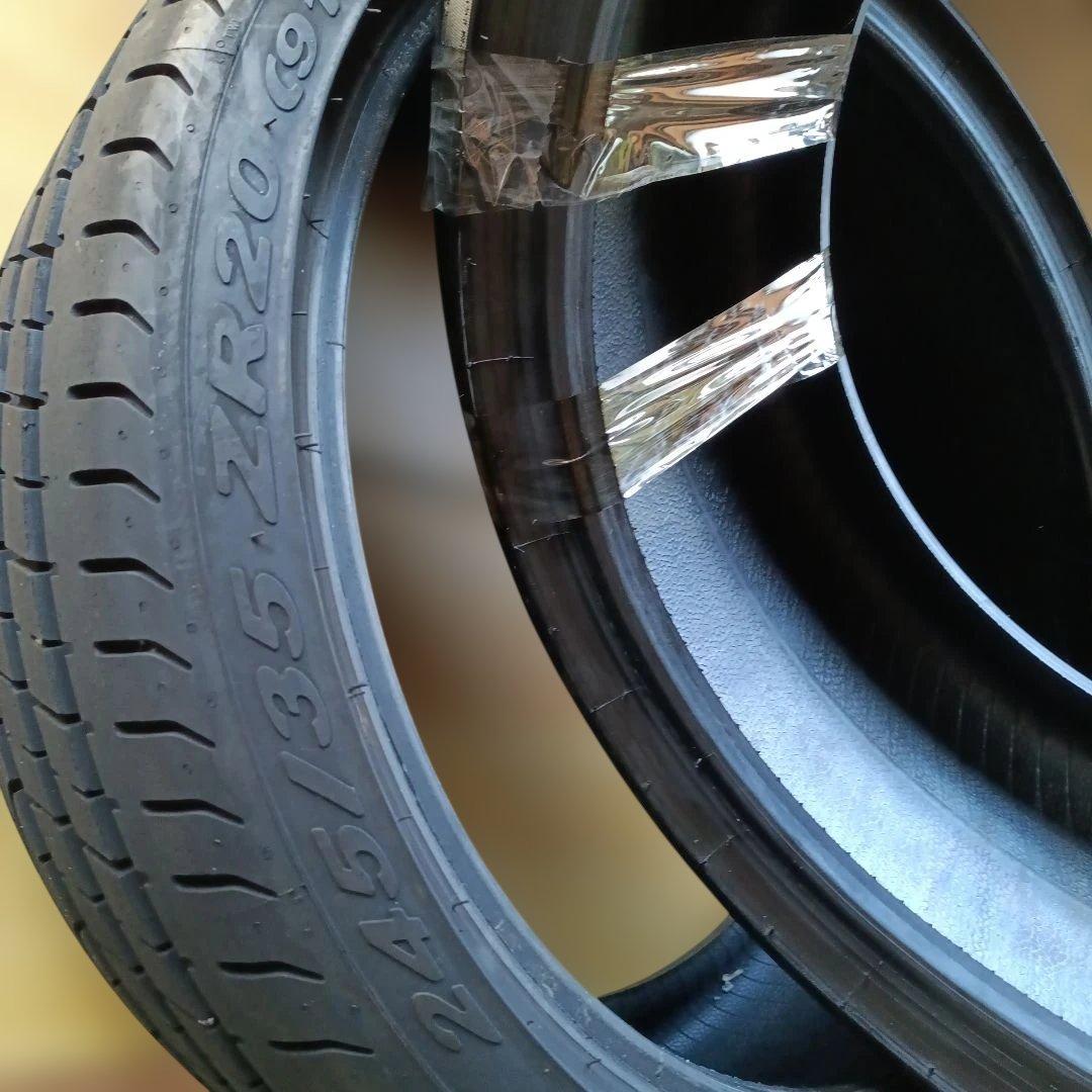 Pirelli 245/35 ZR20 サマータイヤ2本