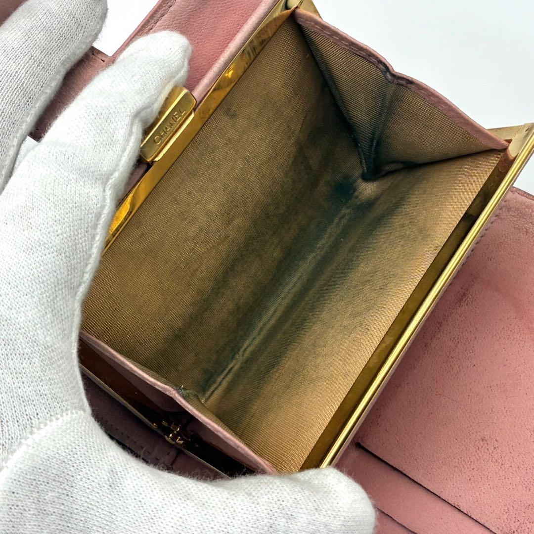 CHANEL シャネル がま口付 折り財布 キャビアスキン ピンク ココマーク