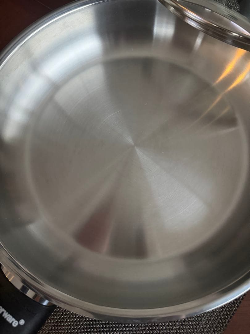Tupperware ステンレスフライパン 28cm ガラス蓋つき