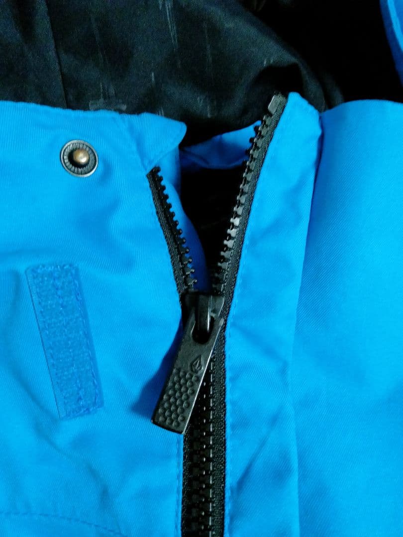 VOLCOM フード付きスノーボードウェア ジャケット スカイブルー Ｌサイズ