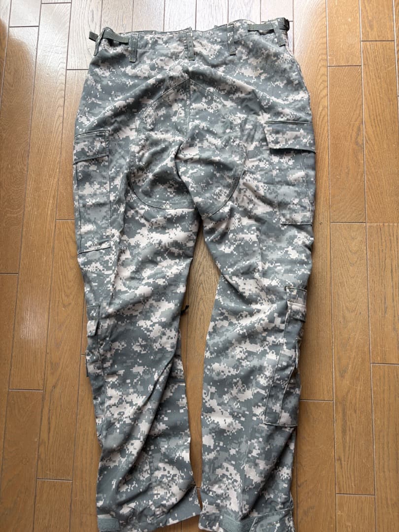 MEDIUM-REGULAR　米軍放出品　ACU エアクルートラウザーパンツ