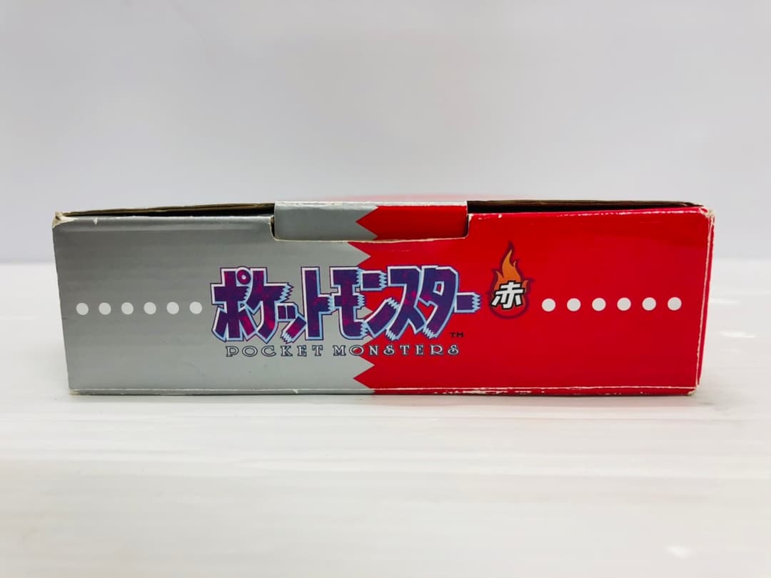 ★未使用★極美品ニンテンドー2DSポケットモンスター 赤　限定パック生産終了訳