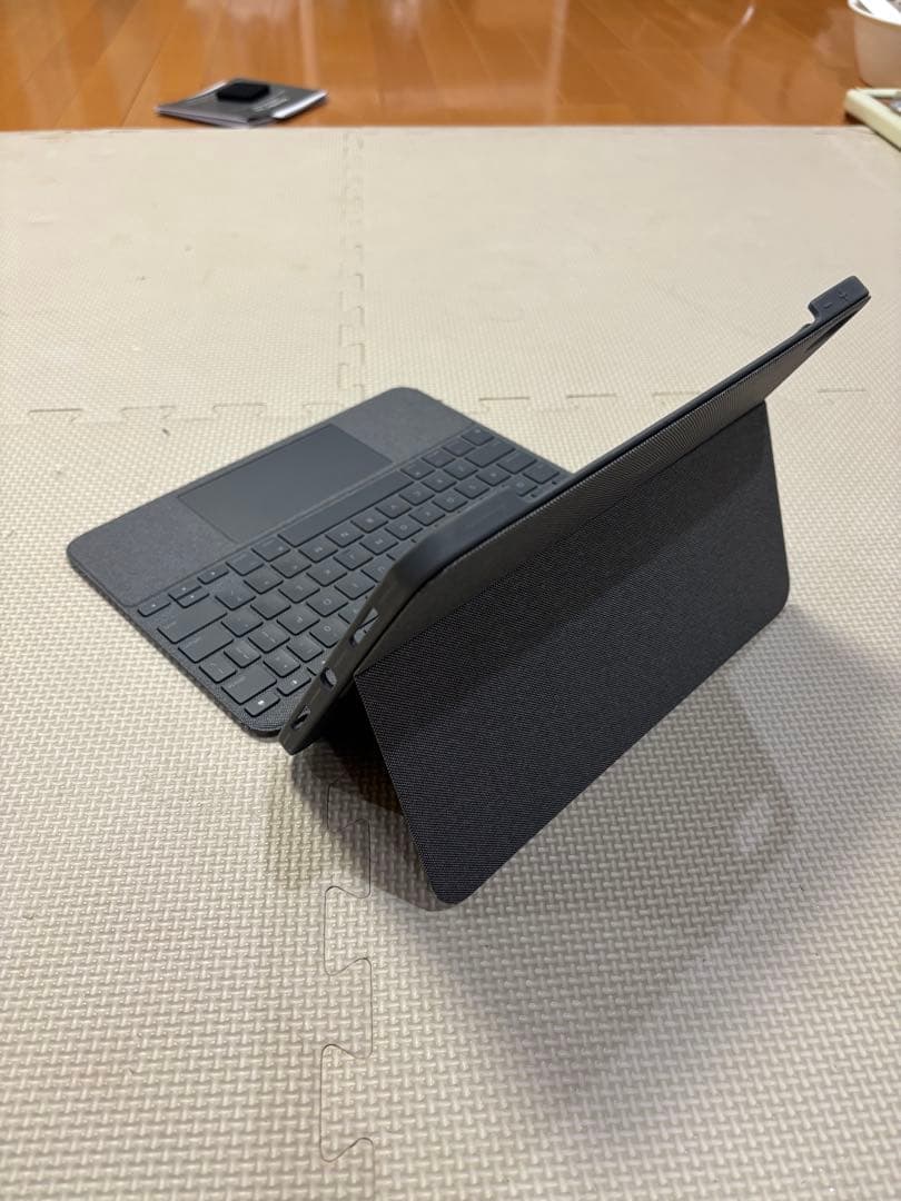 中古 Logicool Combo touch iPad air US配列