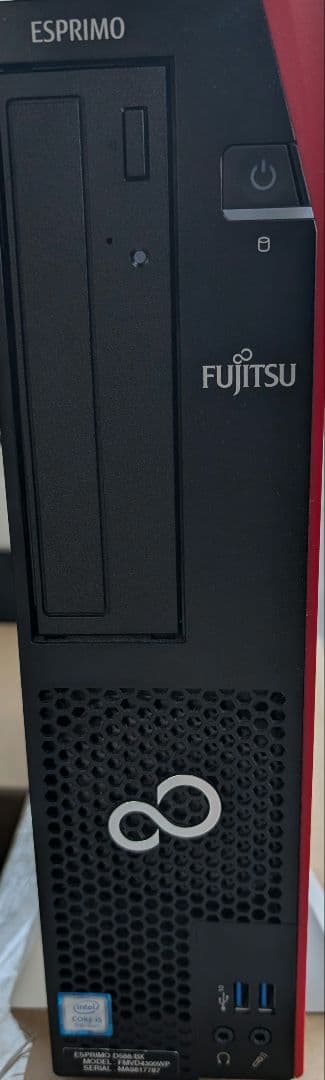 【年末特別価格】　Fujitsu デスクトップパソコン　中古動作確認済