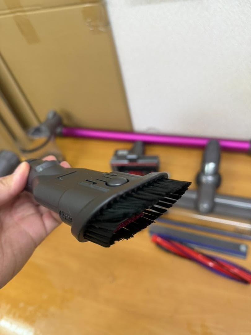 ダイソン V6 スティッククリーナー SV07 コードレス掃除機