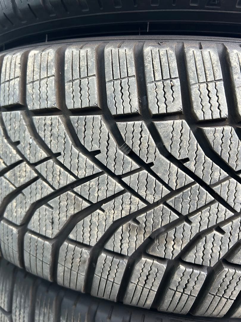 シンクロウェザー　205/60R16 4本