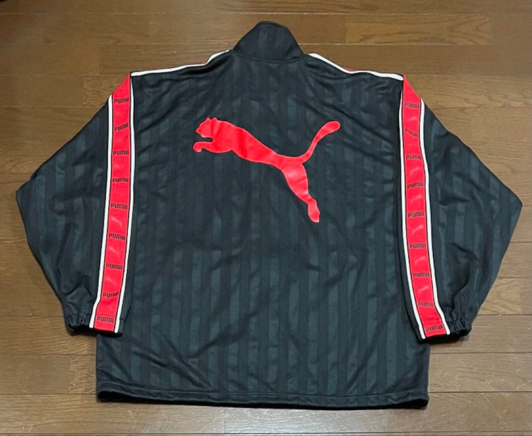 PUMA プージャ　セットアップ上下　刺繍ロゴ　ブラック　レッド　L〜Ｏ