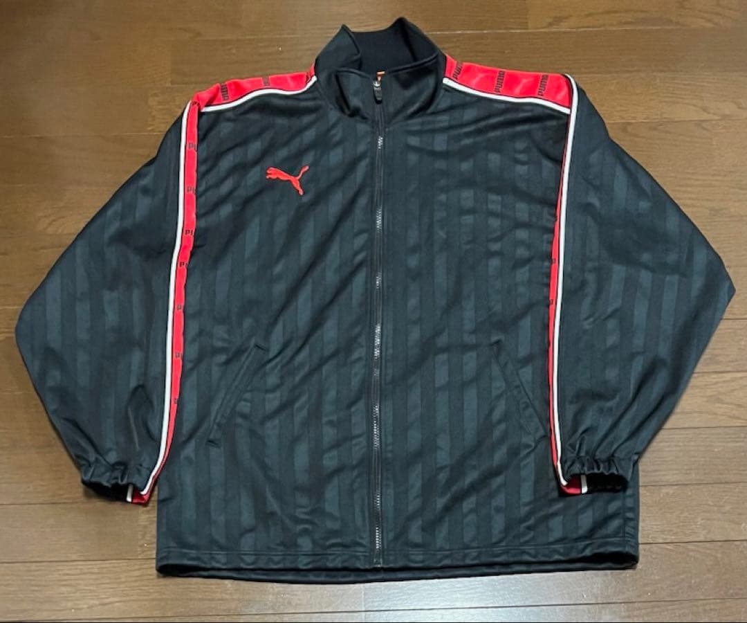 PUMA プージャ　セットアップ上下　刺繍ロゴ　ブラック　レッド　L〜Ｏ