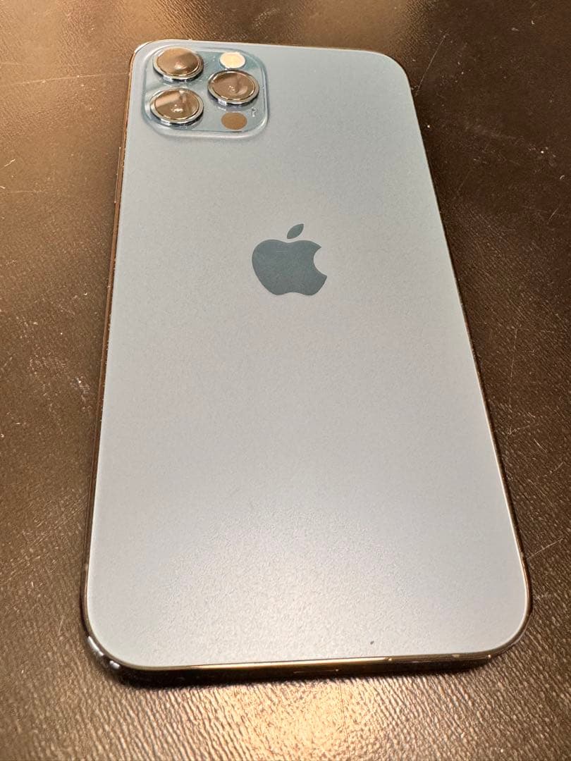 iPhone 12pro 本体