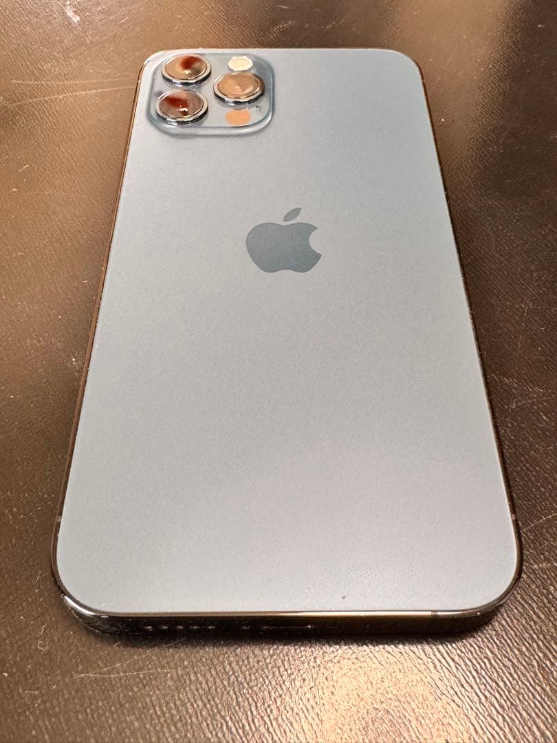 iPhone 12pro 本体