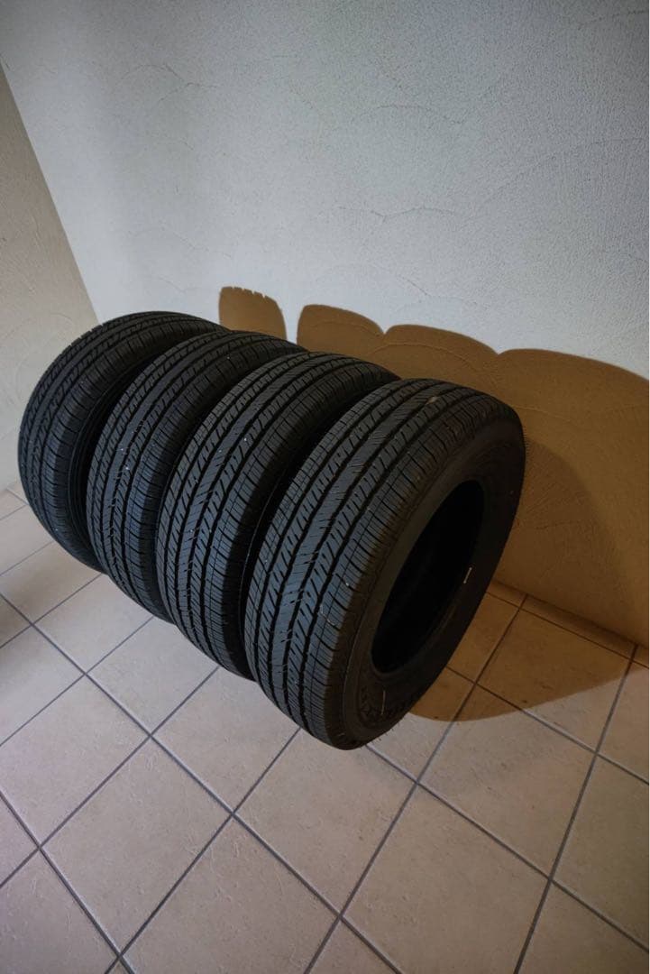 ブリヂストンDUELER H/T 685 255/70R18 113T