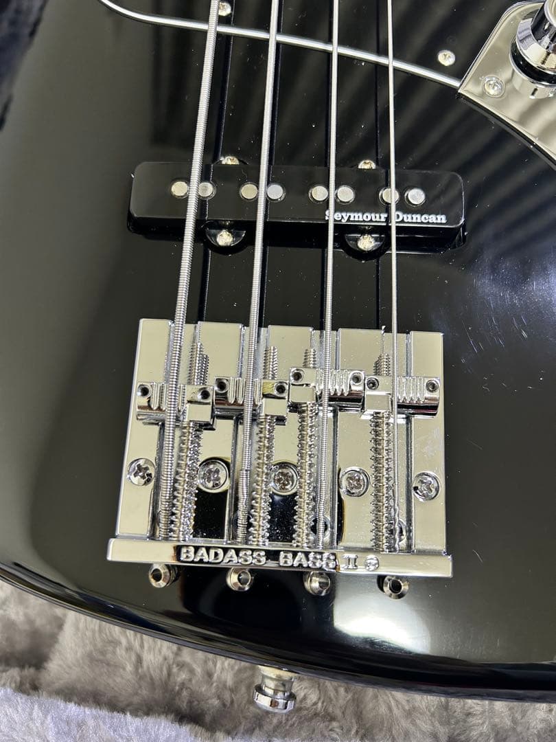 Fender 限定品Traditional 70s Jazz Bass