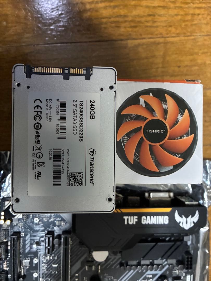 マザーボード Tuf B450M/ ryzen 5 1600/ sata 240gb