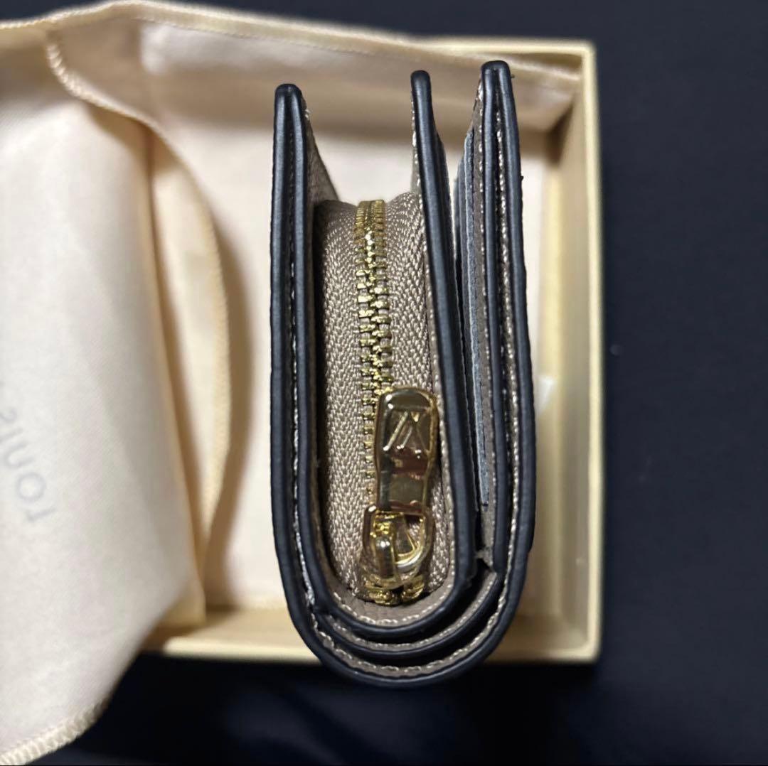 Louis Vuitton 二つ折り財布