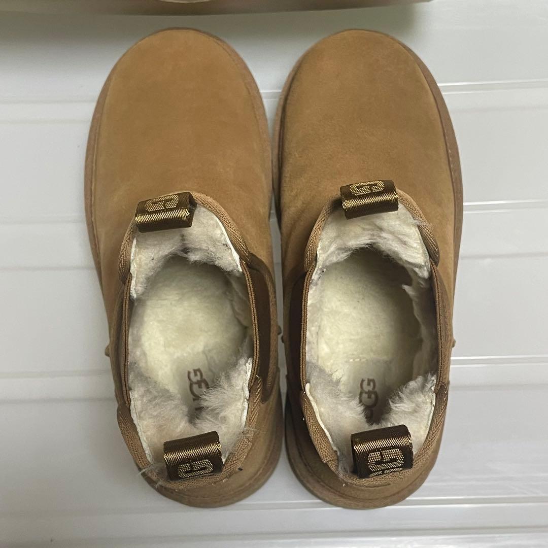 【店舗購入の正規品】NEUMEL PLATFORM CHELSEA UGG 厚底