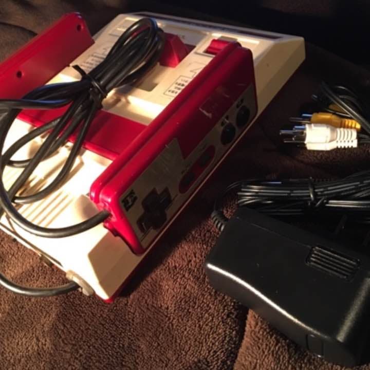 AVファミコン 本体セット AV仕様ファミコン RCAケーブル ACアダプター