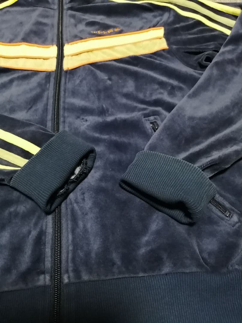 【松村北斗着用】adidas 00s ベロア トラックジャケット　Mサイズ