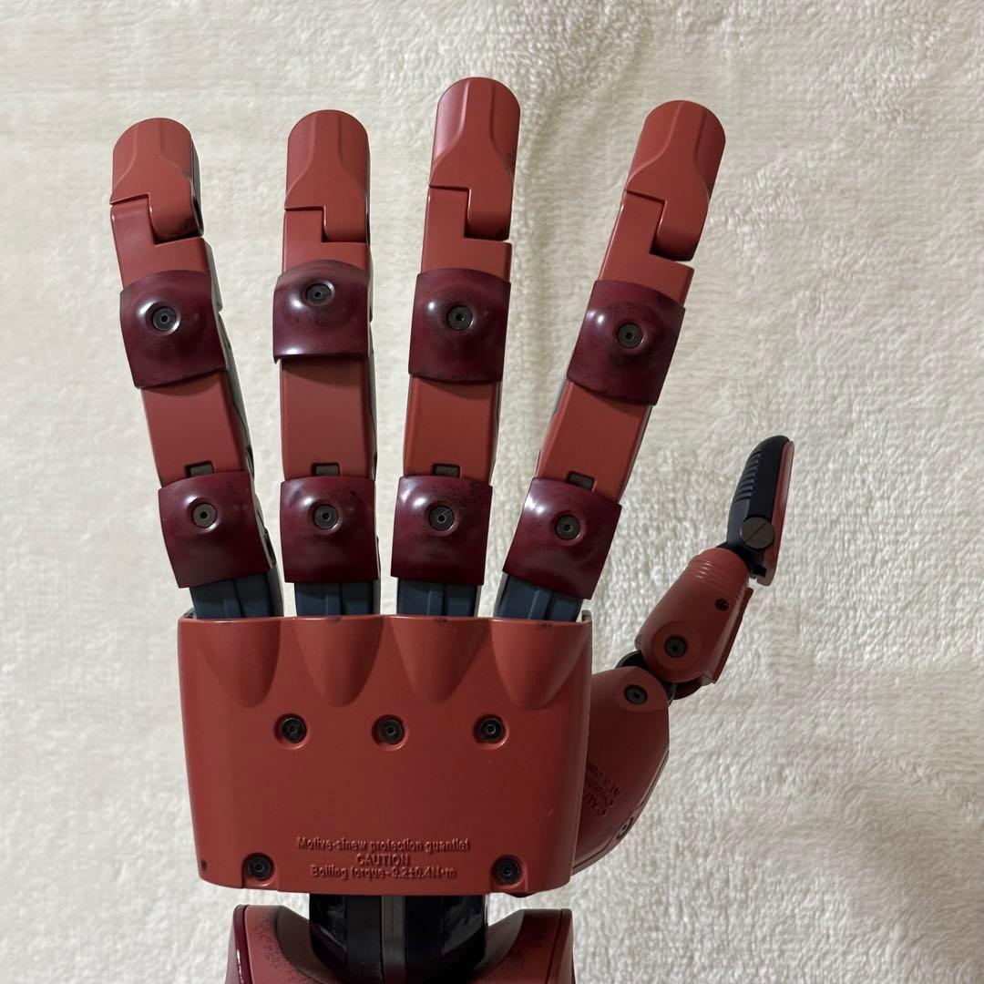 【限定】メタルギア MGSV バイオニックアーム スネーク 義手 フィギュア