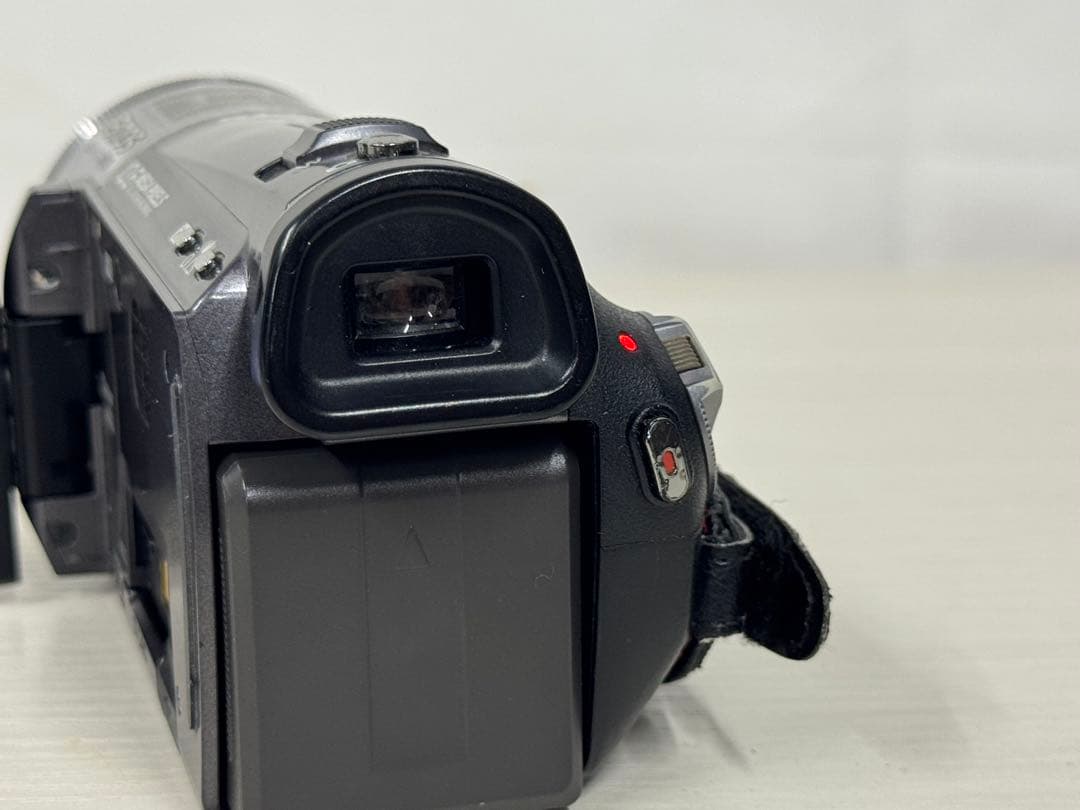 Panasonic HDC-TM350 デジタルハイビジョンビデオカメラ