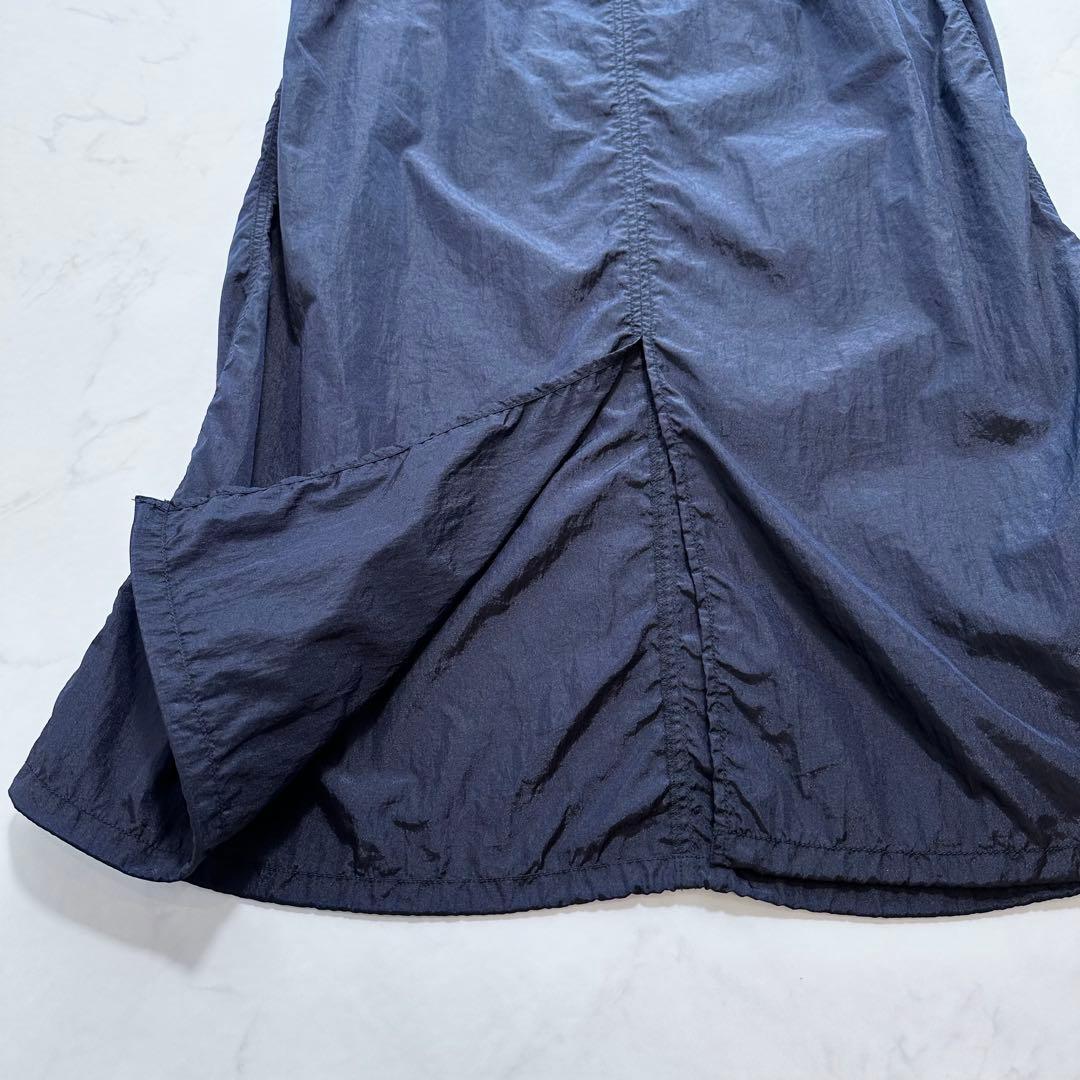 極美品 24SS 完売品✨タフタドロストロングスカート ナイロン 紺 38