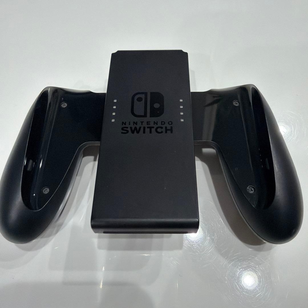 【中古】Nintendo Switch 本体 青/赤