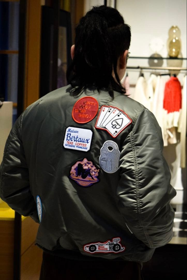 BUNNEY x ALPHA INDUSTRIES MA-1 XLバニーアルファ