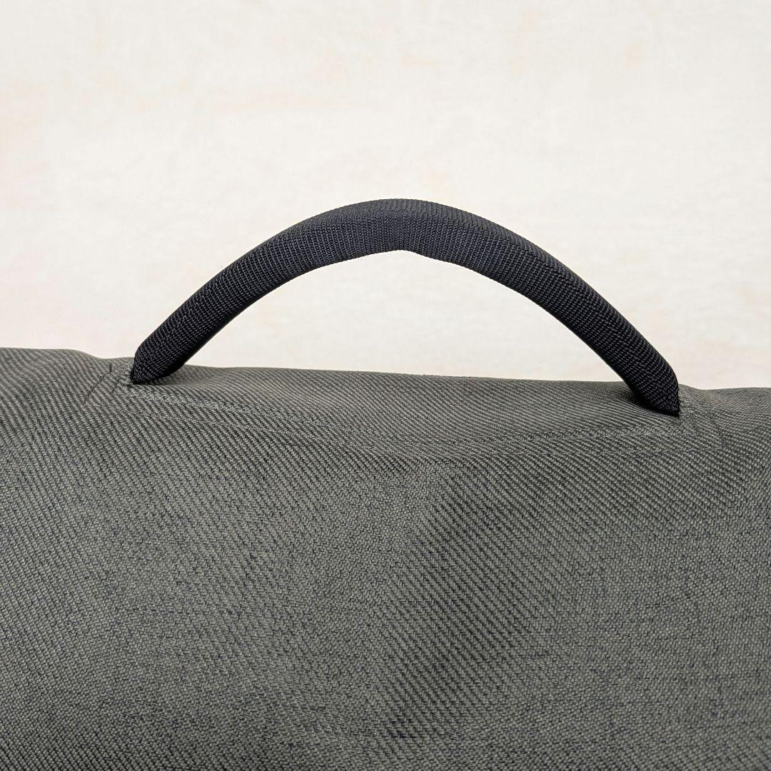 【美品】Timbuk2 Command メッセンジャーバッグ（カーボン・Sサイズ