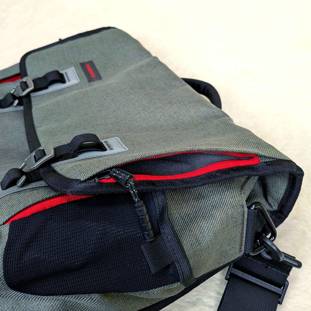 【美品】Timbuk2 Command メッセンジャーバッグ（カーボン・Sサイズ