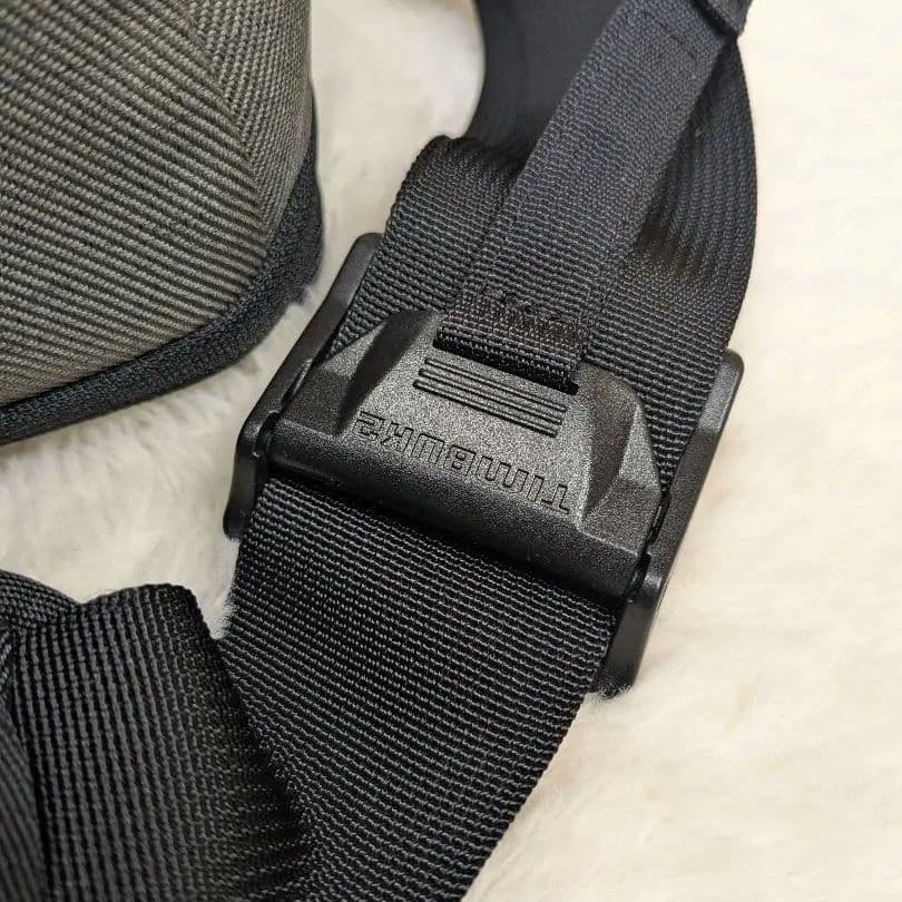 【美品】Timbuk2 Command メッセンジャーバッグ（カーボン・Sサイズ