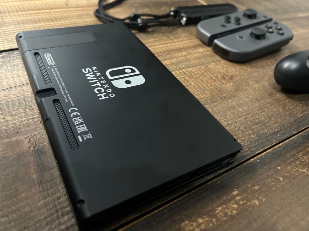 【美品】NintendoSwitch本体バッテリー強化版HAC-001(-01)