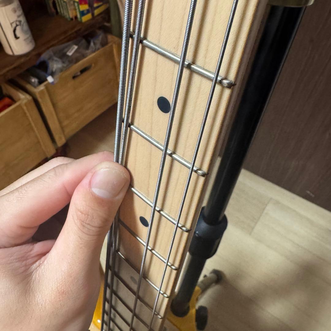 toshi　Three Dots Guitars JB Active