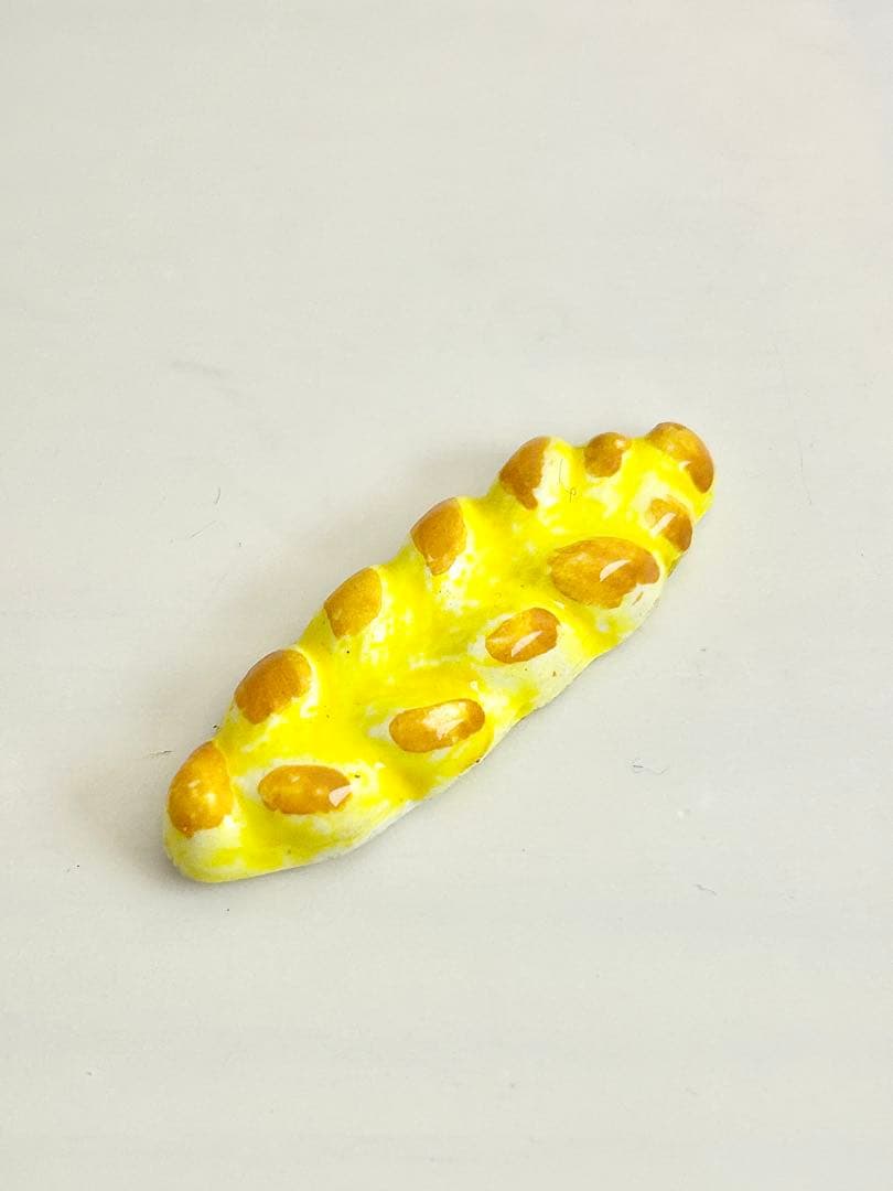 アルザスのお菓子とパン　ル・ムーラン・ア・ユイル　フェーブ　フェーヴ　フランス製